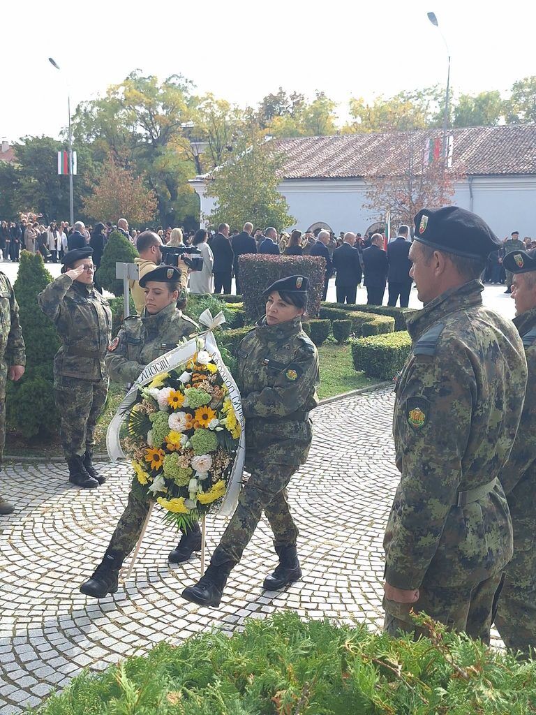 Военнослужещи от Сухопътните войски участваха в честването на Димитровден – празника на град Сливен